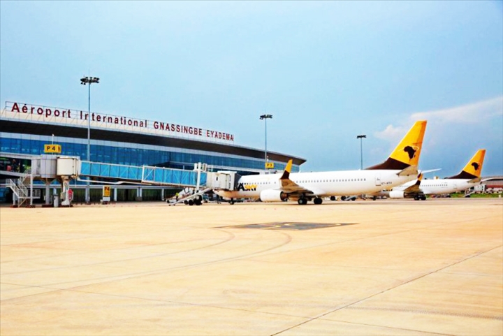 Aéroport International